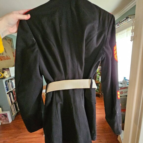 Authentic U.S Marine Corp USMC Dress Blue Jacket - Picture 2 of 4